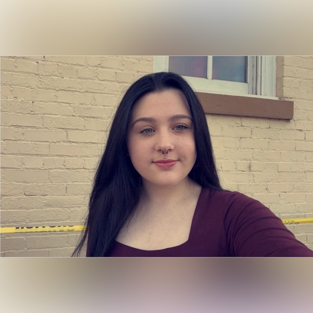 Meet your Posher, Elayna